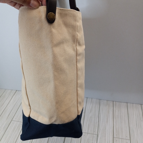 RARE Le Creuset Classic Canvas Indigo Tote Bag - Picture 4 of 12